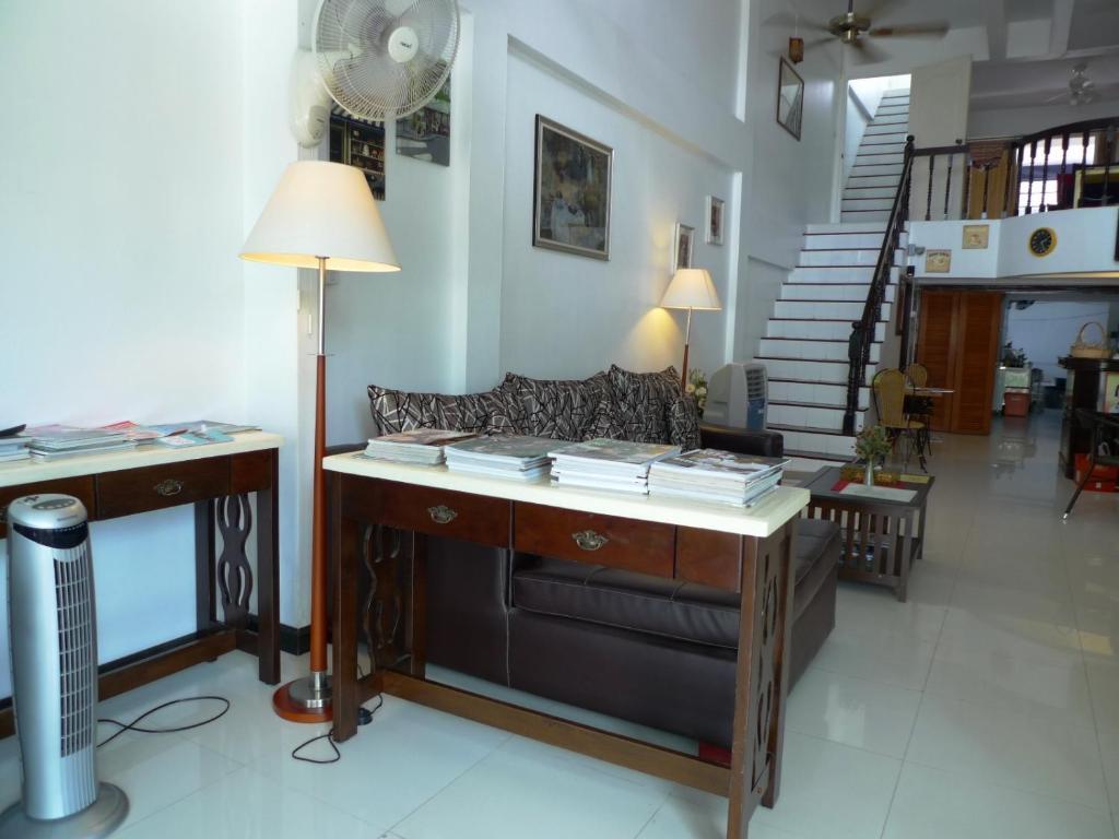 Corner Cafe Bed & Breakfast Hua Hin Ngoại thất bức ảnh