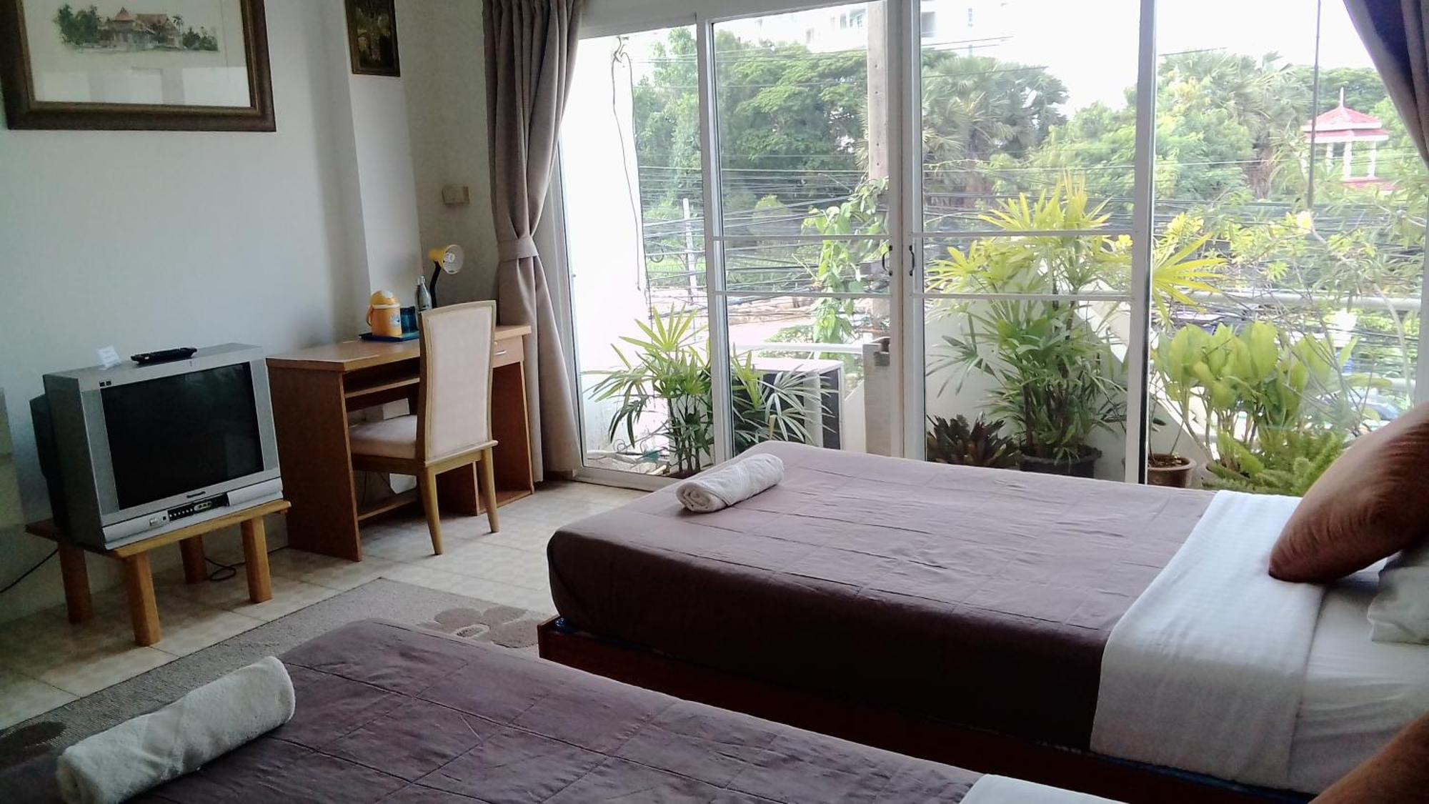 Corner Cafe Bed & Breakfast Hua Hin Ngoại thất bức ảnh
