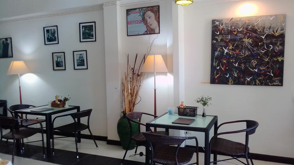 Corner Cafe Bed & Breakfast Hua Hin Ngoại thất bức ảnh