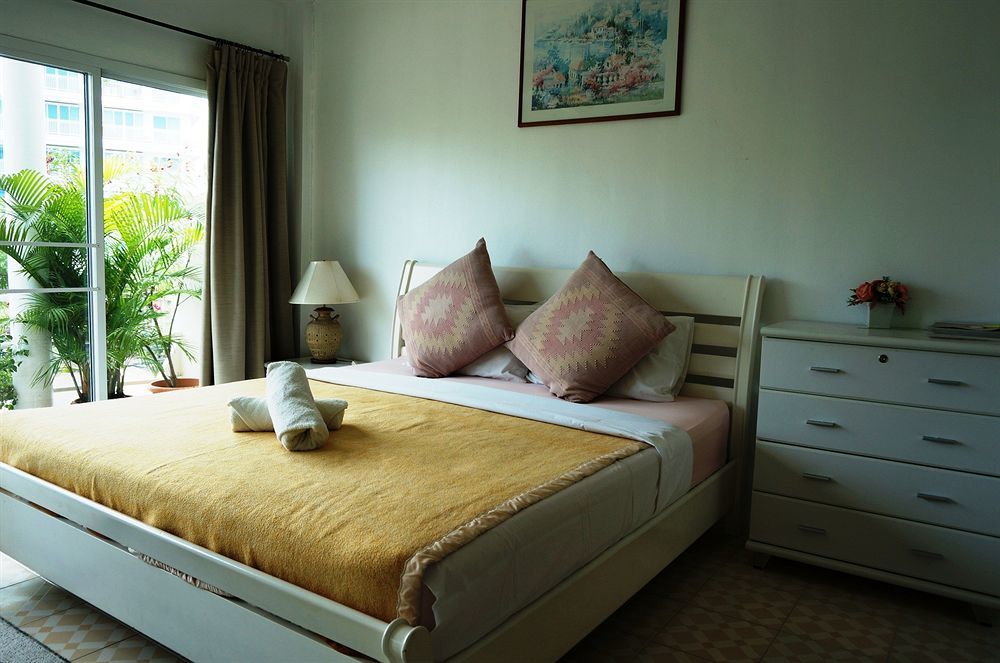 Corner Cafe Bed & Breakfast Hua Hin Ngoại thất bức ảnh